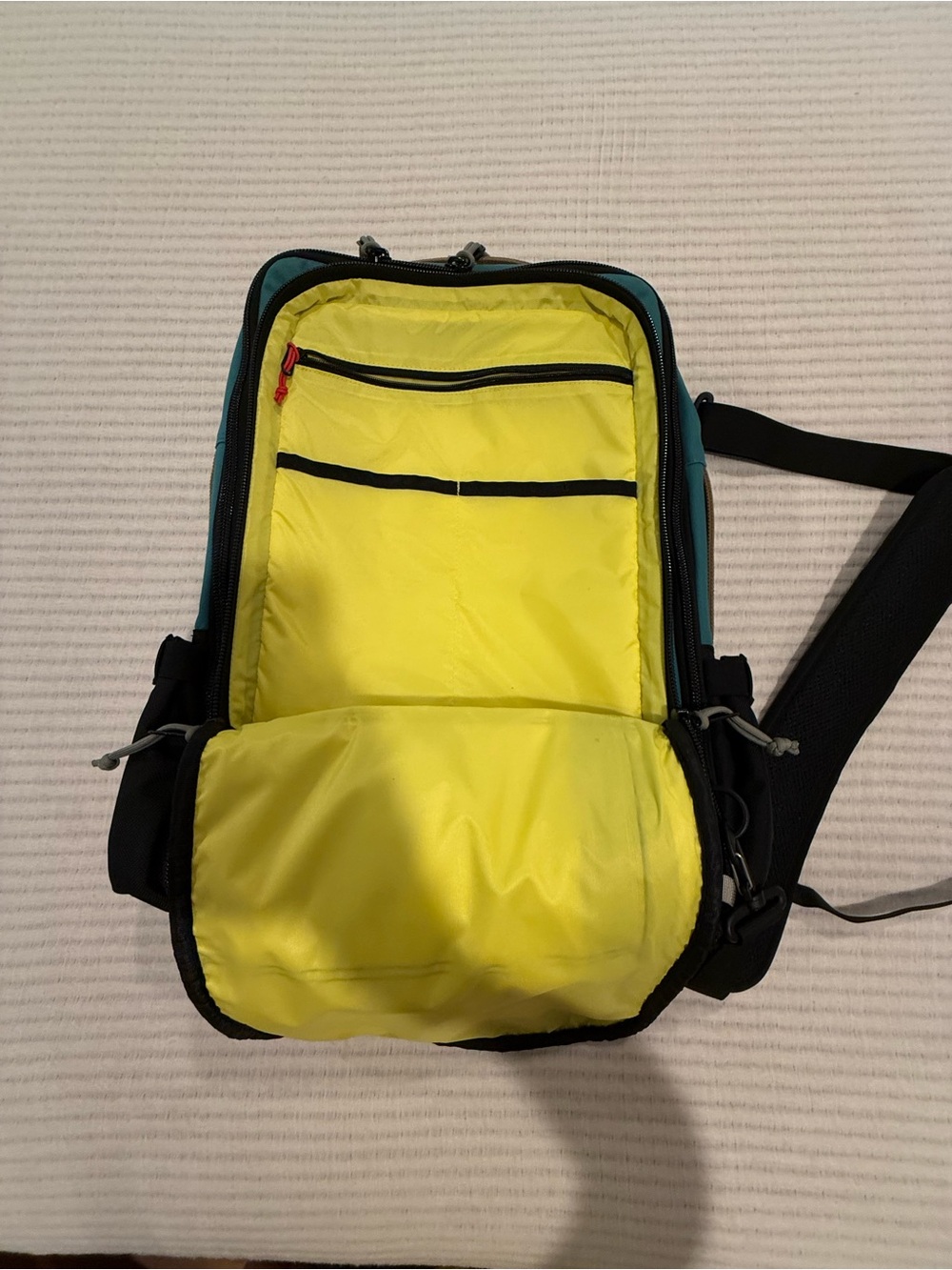 Topo Designs Global Travel Bag 30L Brown, Teal & Black, Like New - Picture 13 of 16
